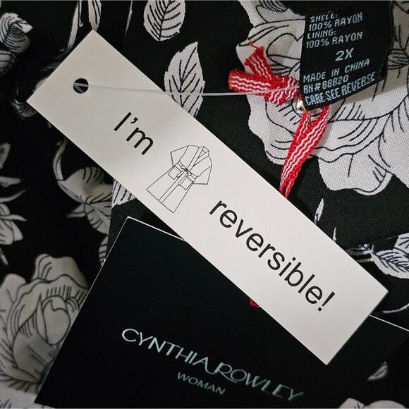 Cynthia Rowley Floral Kimono Duster Black White Flowers Cover Up Plus Size 2X - Picture 8 of 10